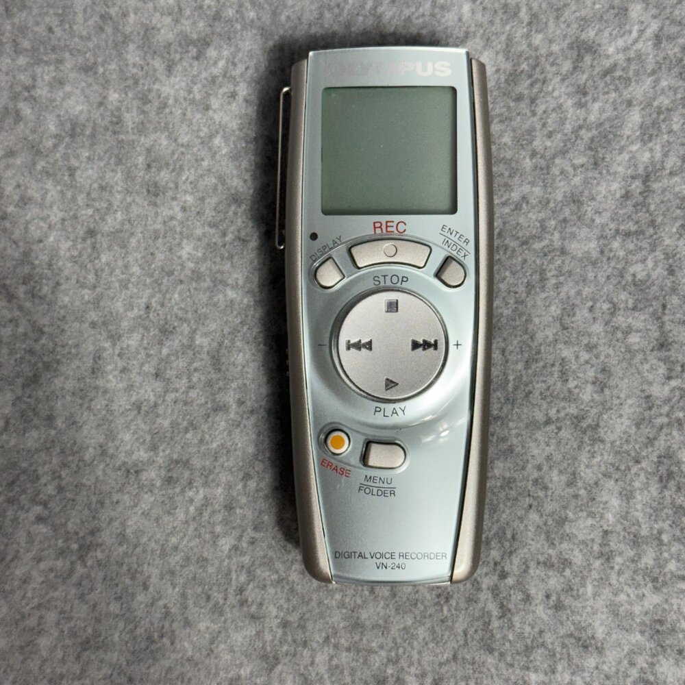 Digital Electronics/ Walkman, Digital Recorders, Cameras - Picture 2 of 7